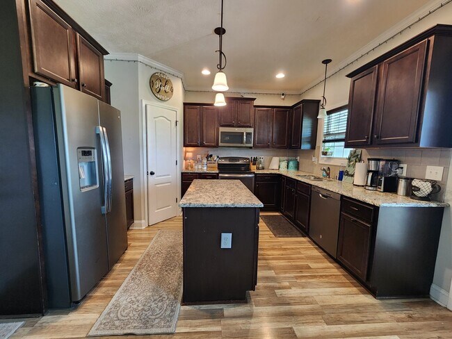 Foto del edificio - 4671 Centinnial ~ Orchard Park
