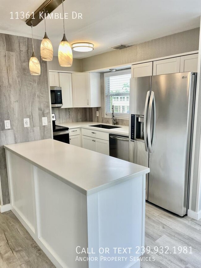 Building Photo - 11361 Kimble Dr
