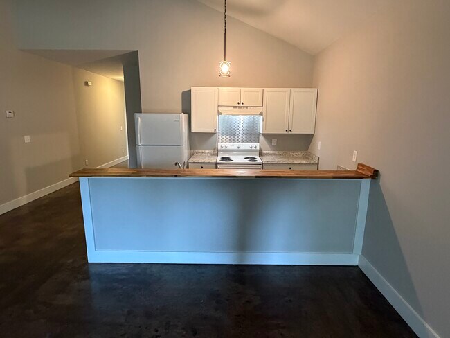 Foto del edificio - 119 Holding Ave NE