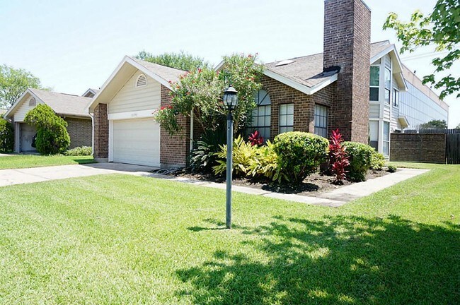 Building Photo - 1511 Bradney Dr