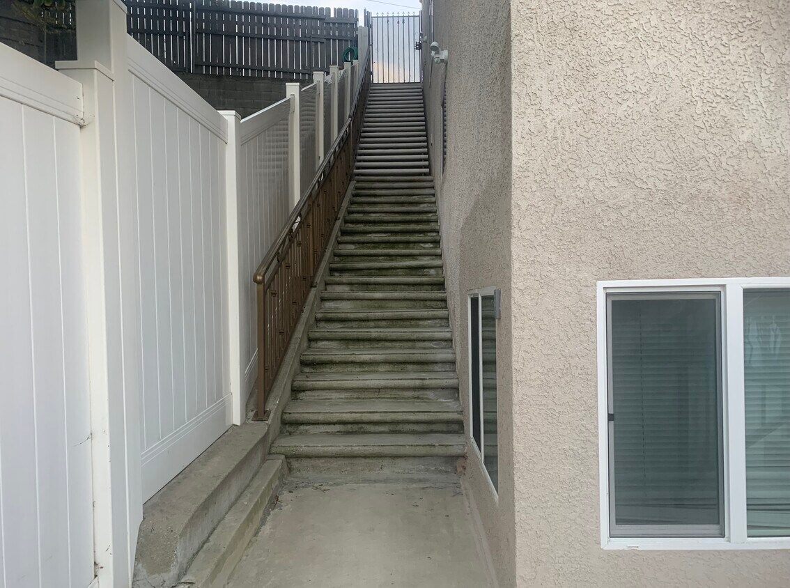 12 Apartments for Rent in Sunland, CA Westside Rentals