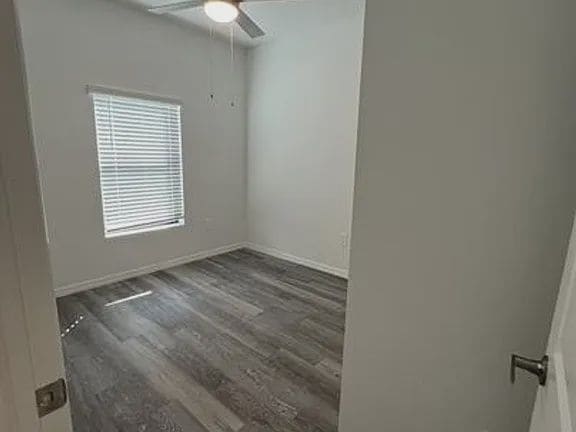 Foto del edificio - 1153 Oceanic Rd