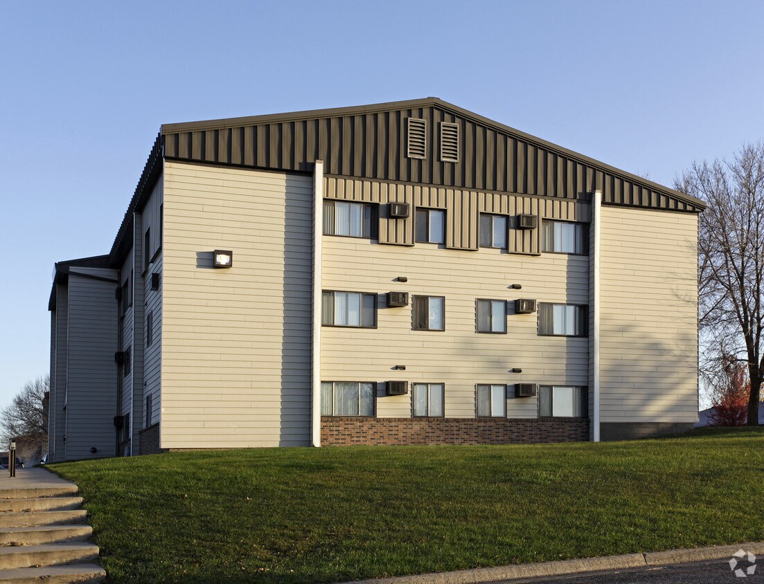 Building Photo - 1215 2nd Ave N