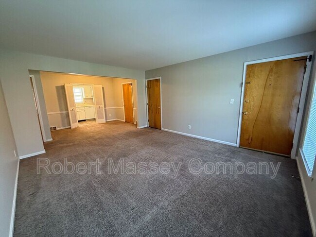 Foto del edificio - 2212 Steier Ln
