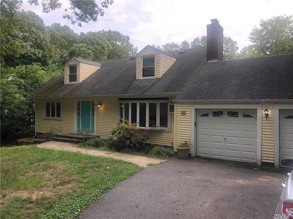 Primary Photo - 16 Coraway Rd