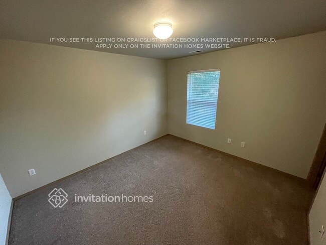 Building Photo - 15216 35th Dr SE