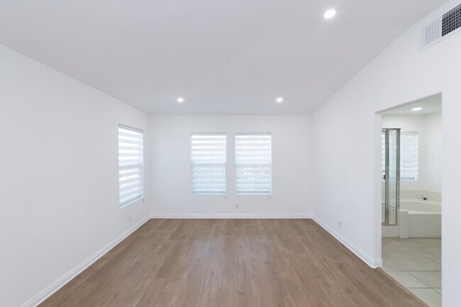 Foto del edificio - 1353 Lukens Ct