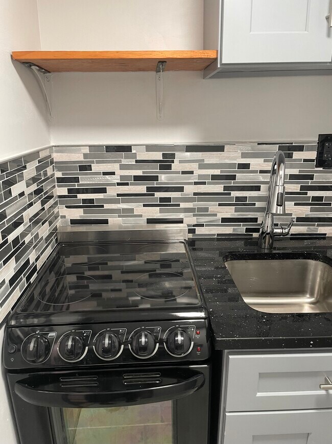 Foto del edificio - 283 E 54th St