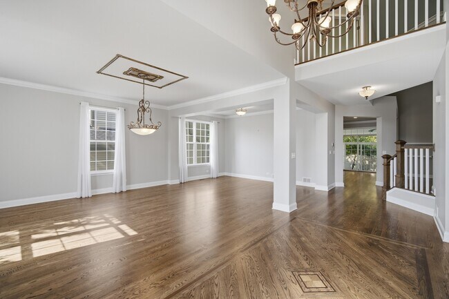 Foto del edificio - 5280 Burnham St
