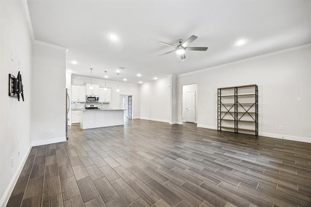 Foto del edificio - 344 Cyprus Grove Dr