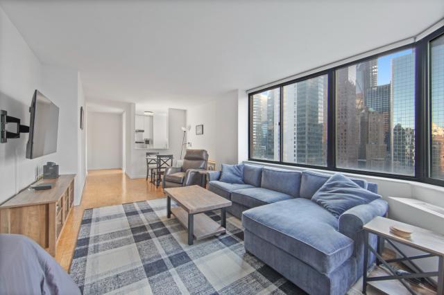 Building Photo - 0 bedroom in New York NY 10017