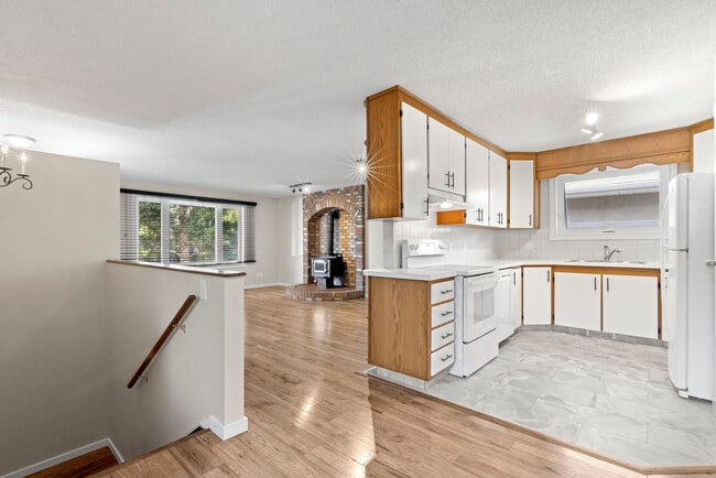 Kitchen and living room - 3316 2 St NW