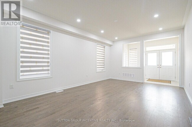 Building Photo - 37 Baycroft Blvd