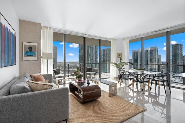 Foto del edificio - 68 SE 6th St