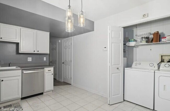 Foto del edificio - 1252 Marywood Ct