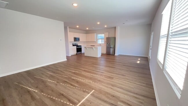 Building Photo - Stunning 5 Bedroom Home in Cane Bay