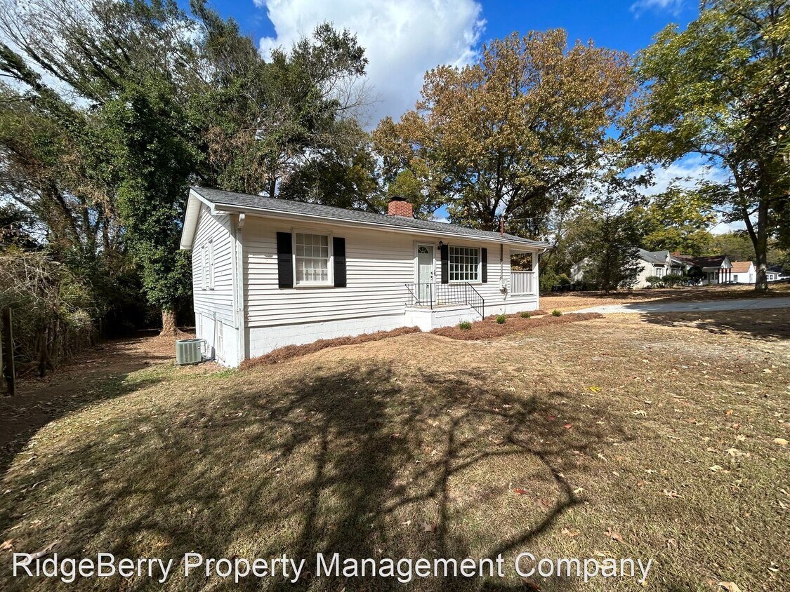 3 br, 1 bath House 22 Blacks Bluff Rd House Rental in Rome, GA