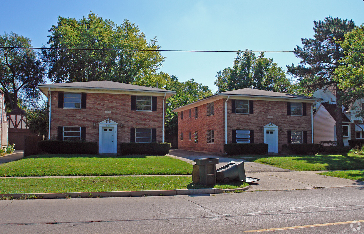 Building Photo - 824-826 Shroyer Rd