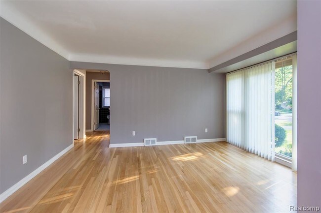 Foto del edificio - 11332 Fenton Ave