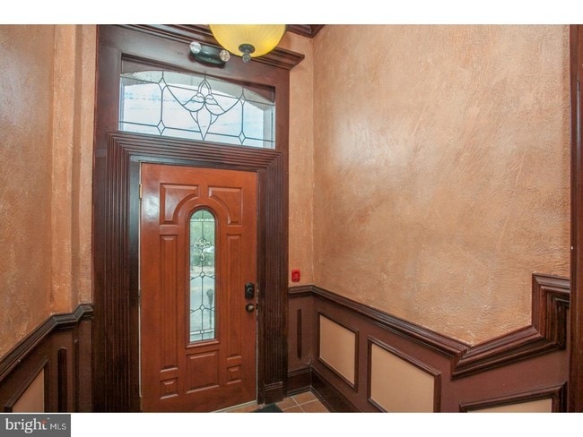 Building Photo - 101 Fayette St