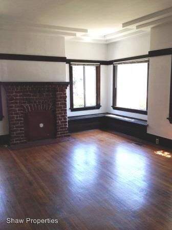 Building Photo - 676 30th St