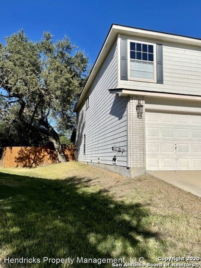 Building Photo - 4 br, 2.5 bath House - 5919 Twin Oaks