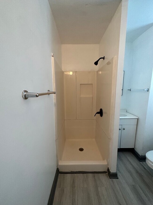 Foto del edificio - 2265 S 16th St