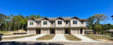 Building Photo - 16117 Pawnee Dr