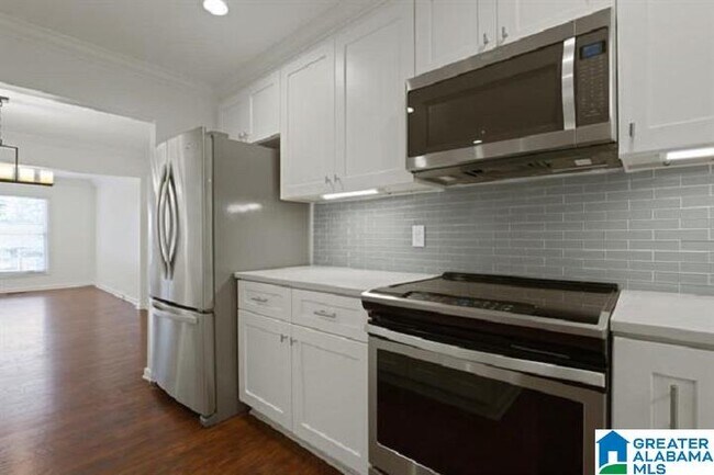 Building Photo - 2106 Montreat Pkwy