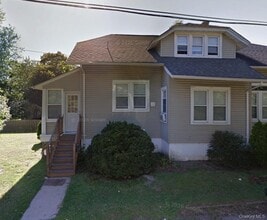Building Photo - 42 Haab Ave