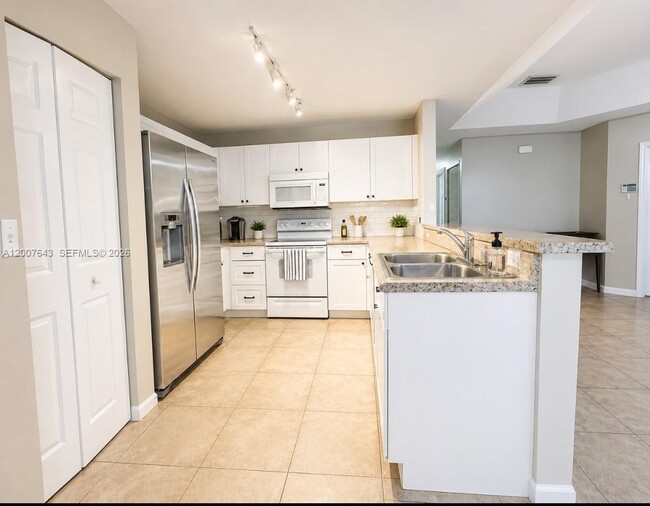 Building Photo - 9312 NW 54th St