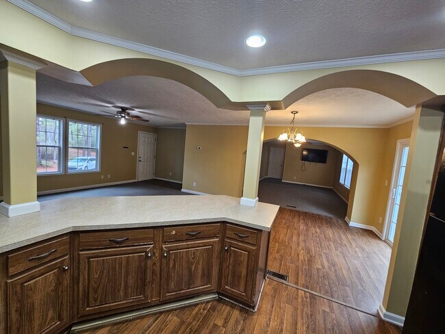 Foto del edificio - 1346 Sandy Ridge Way NE