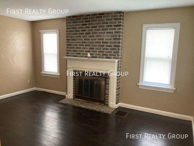Building Photo - 3 Bedroom, 1 bath Home in Dayton, Move In ...