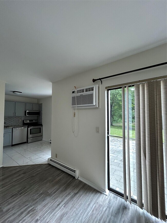 Foto del edificio - 75 Woodland Trail