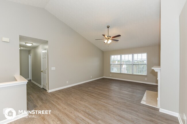Foto del edificio - 145 Rose Garden Ln