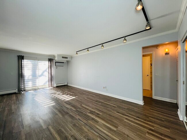 Foto del edificio - 2419 E Olive St