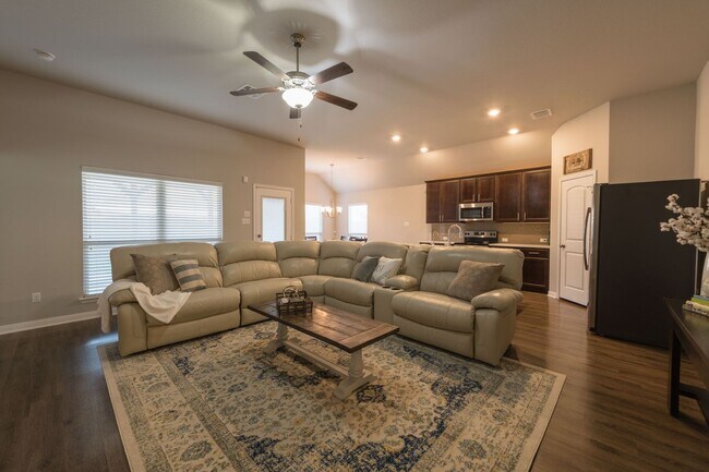 Foto del edificio - Gorgeous Three Creeks Home