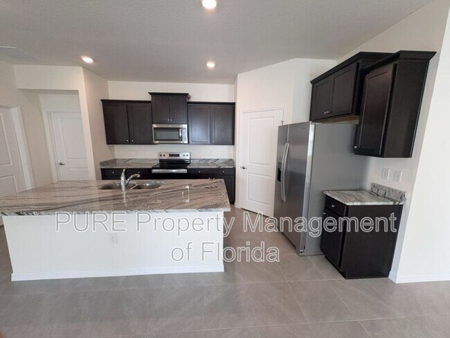 Building Photo - 4122 NW 48th Ter Rd