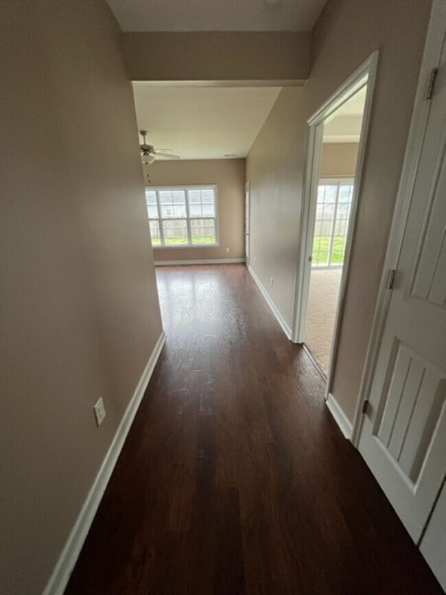Foto del edificio - FOUR BEDROOM