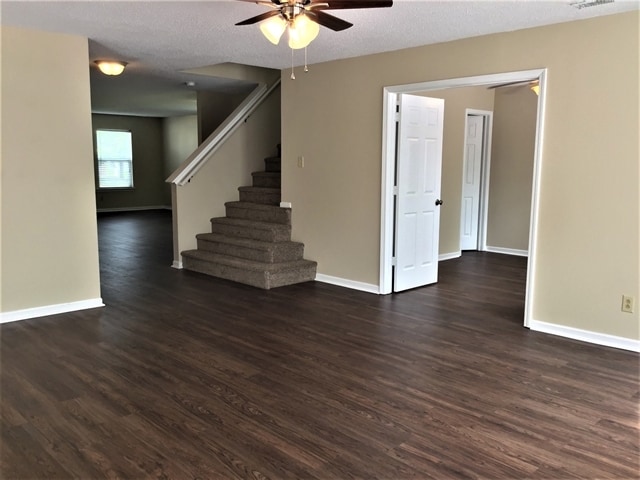 Foto del edificio - 3225 Capsella Ln