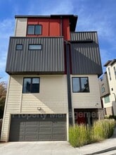 Building Photo - 504 Rankin St NE