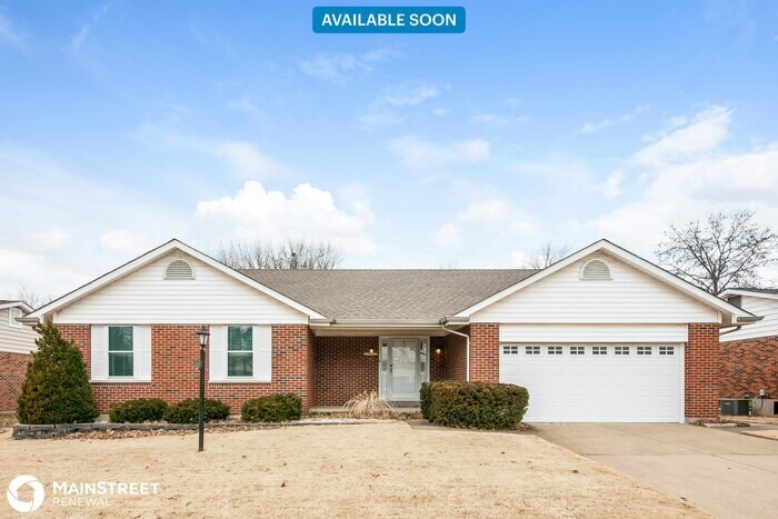 Primary Photo - 15427 Cousteau Dr, Florissant, MO 63034