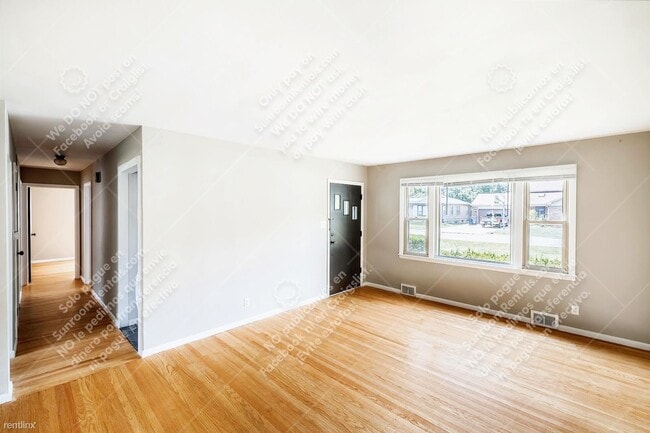 Building Photo - 3 br, 1 bath Duplex - 5849 Brouse Ave