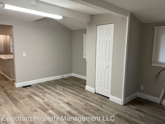 Foto del edificio - 3 br, 1 bath House - 1513 Douglas Street