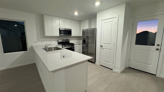 Building Photo - 9343 Speckled Trout Dr