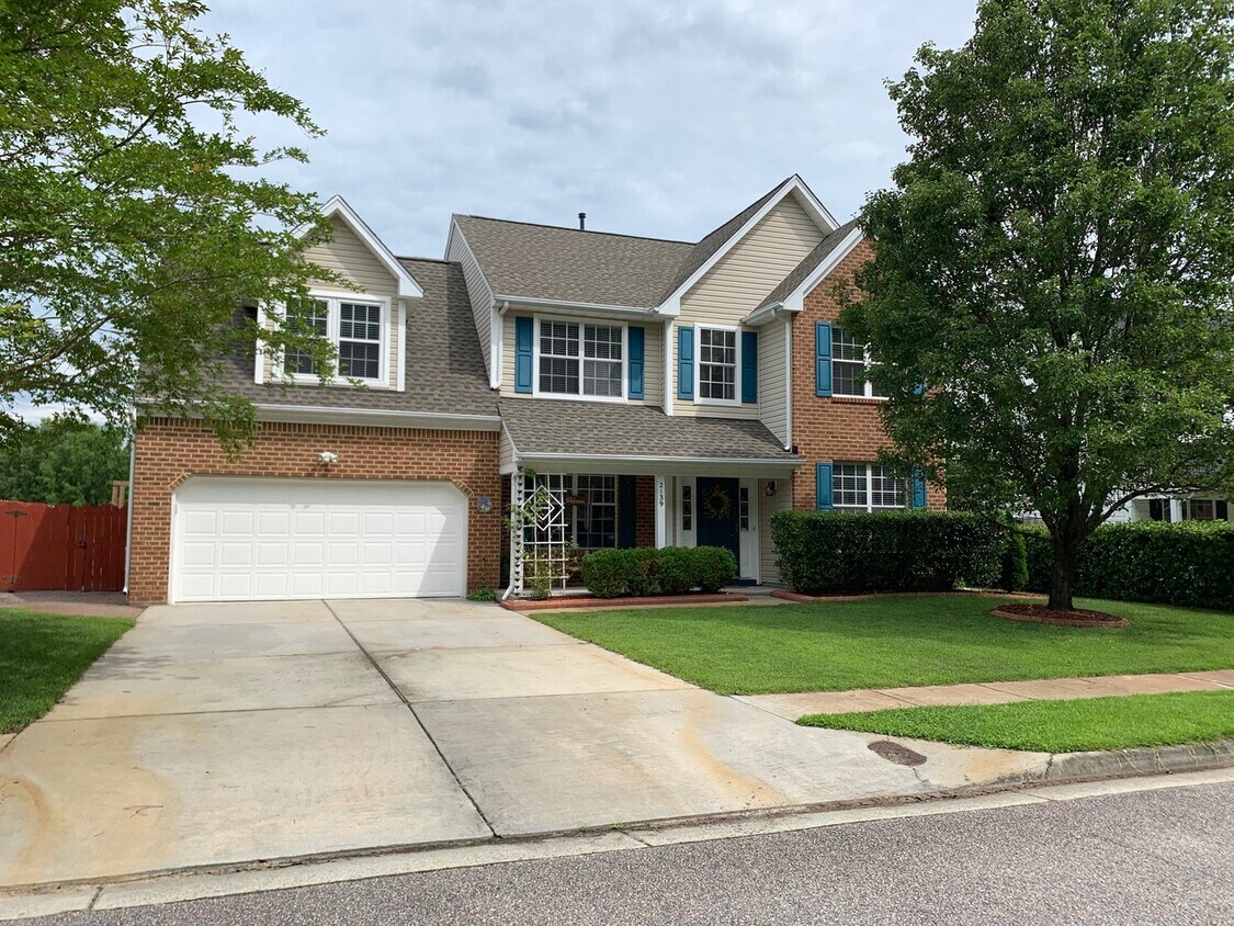 Primary Photo - 2139 Kingsley Ln
