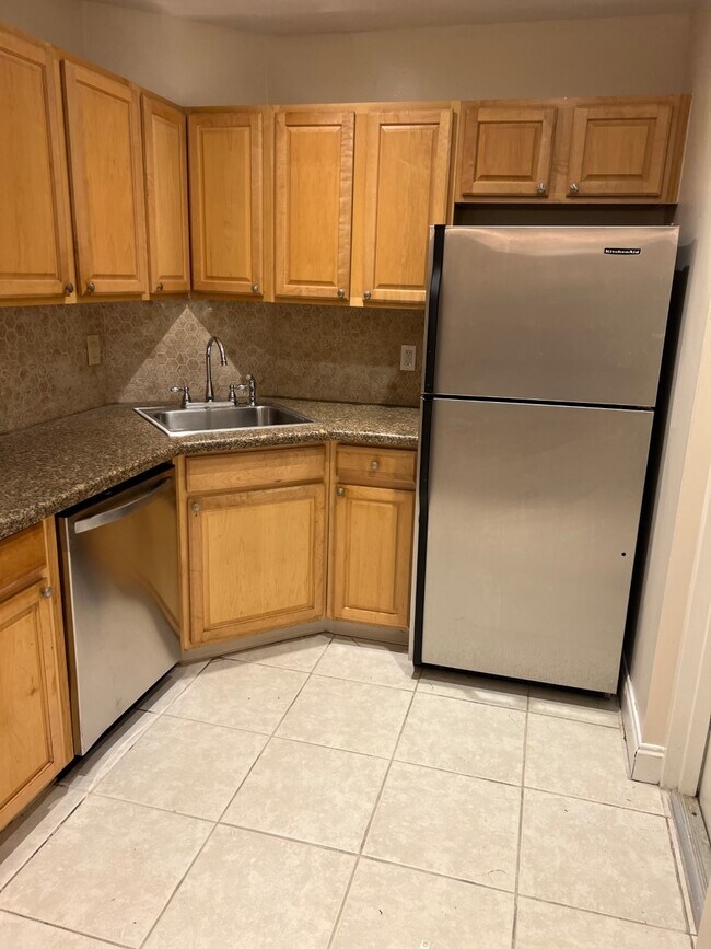 Photo - 3115 Oakland Shores Dr Apartment