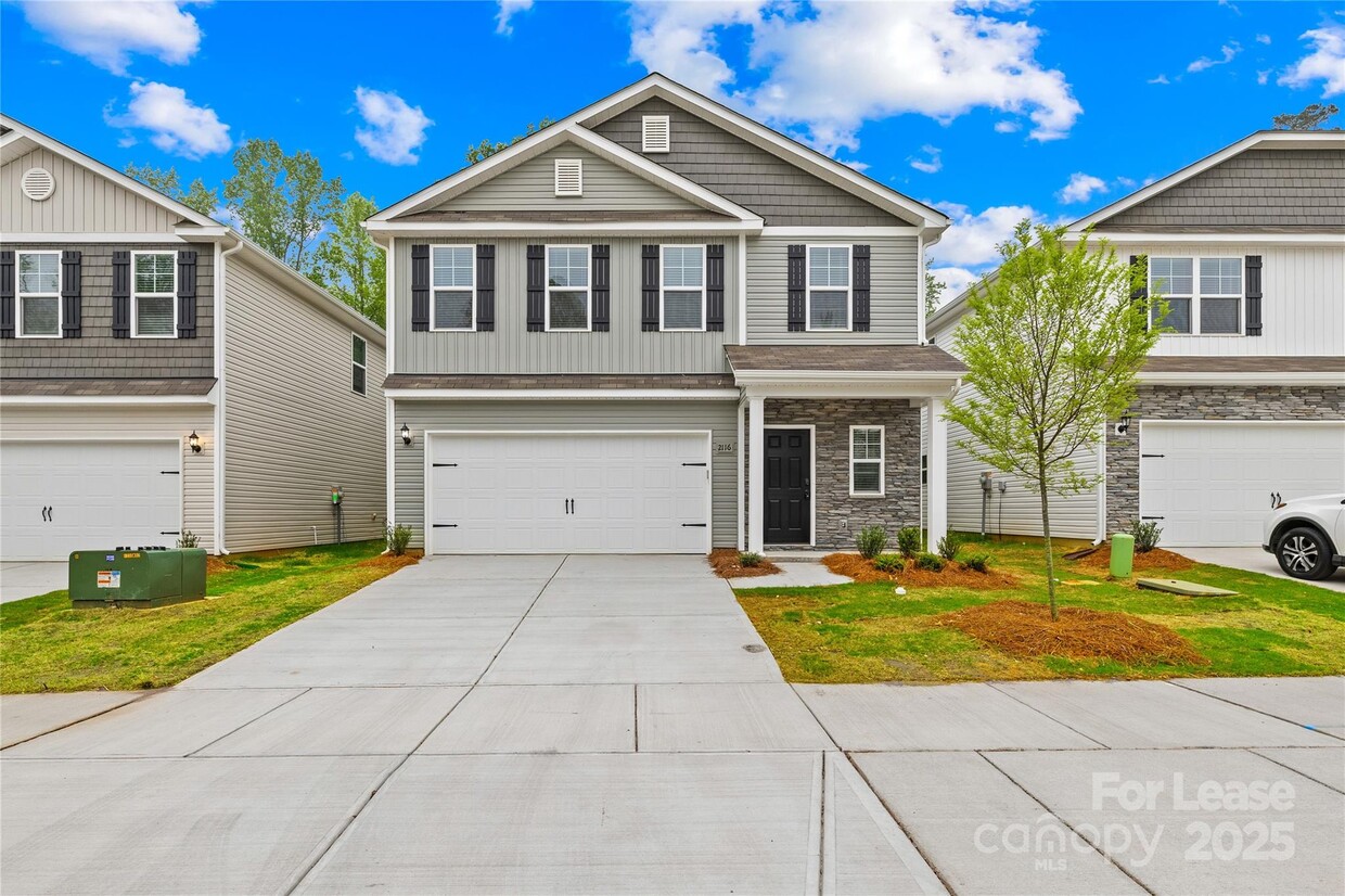 Foto principal - 2116 Clapham Ct