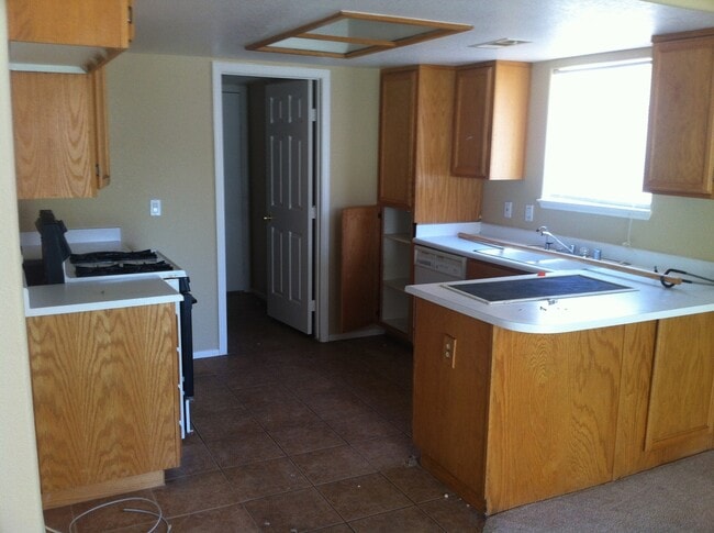 Building Photo - 7509 Bowles Dr