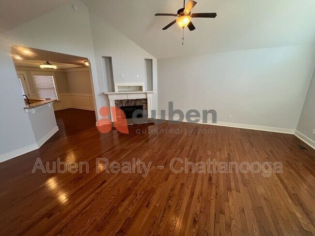 Foto del edificio - 7302 Klingler Ln